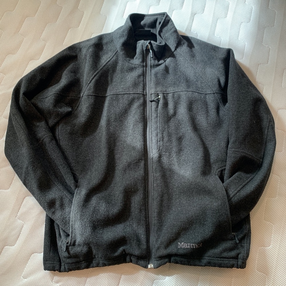 Marmot Men's XL zip front jacket, gray